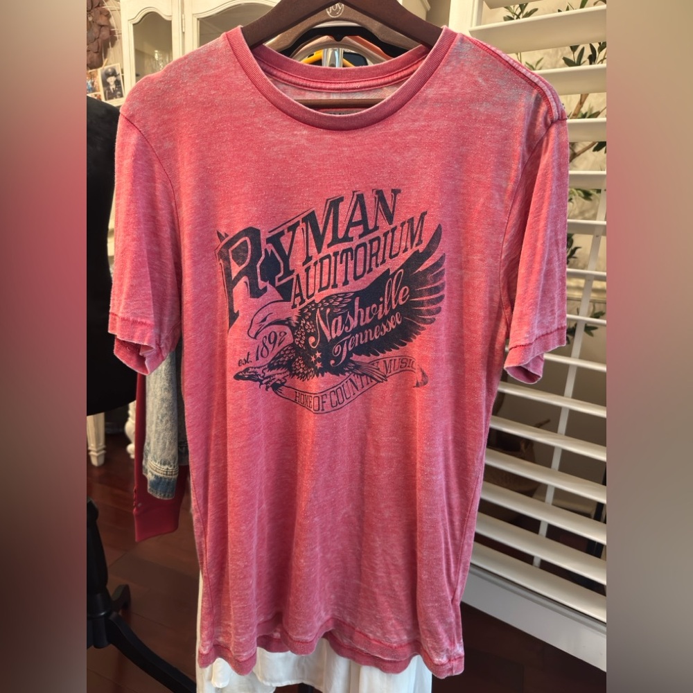 Ryman Auditorium Men's Red Graphic T-Shirt